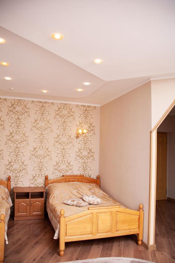 Piligrim 1 Hotel Mykolaiv Exterior photo